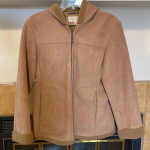 🩶🩶 Jones New York Women’s Sherpa Lined Suade Coat (size S)